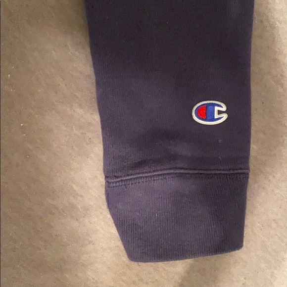blue champion hoodie - Picture 3 of 3